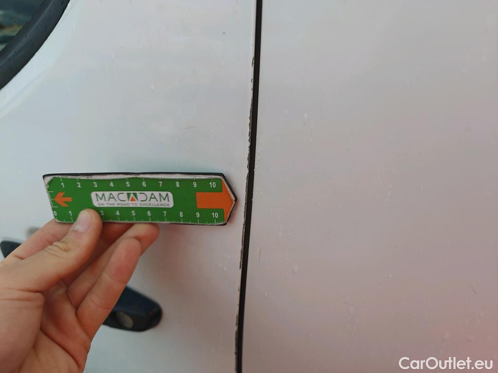  Peugeot  Partner PEUGEOT  / 2018 / 3P / furgón derivado de turismo Pro Standard 600kg BlueHDi 73kW (AC) #51