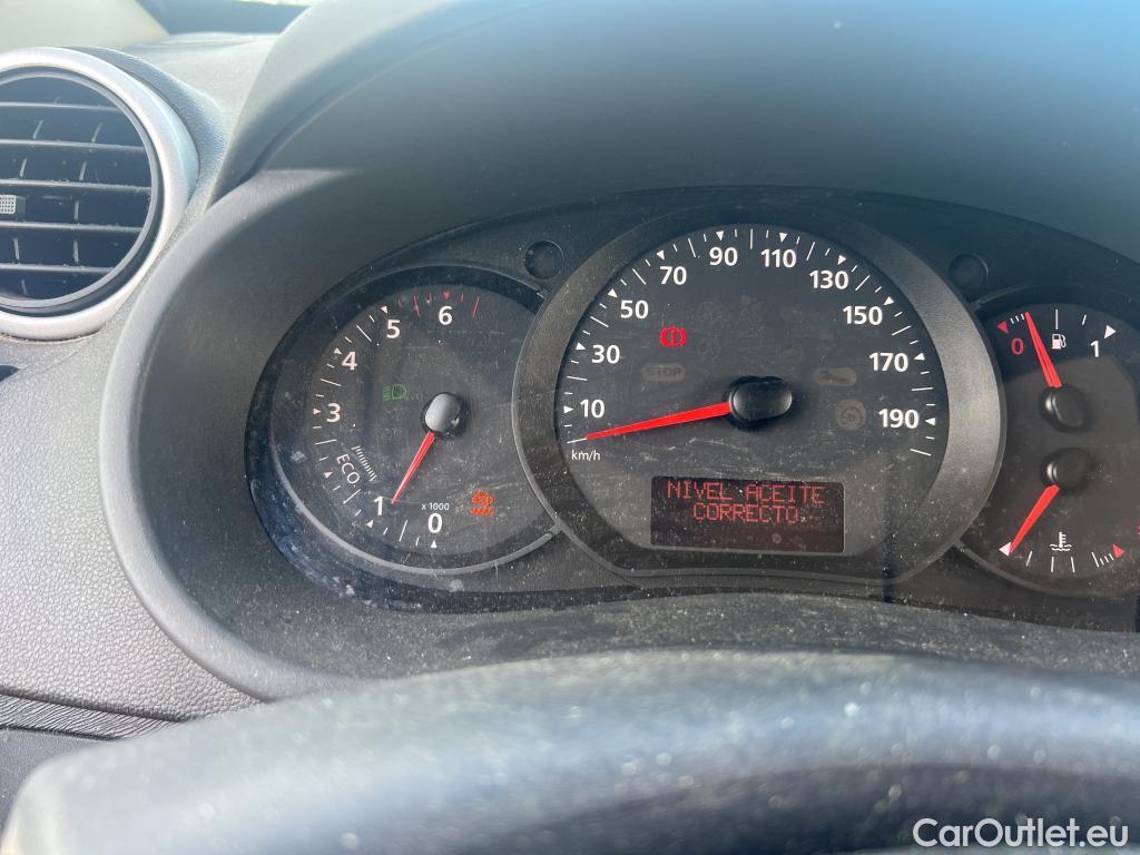  Renault  Kangoo RENAULT  Furgón/2013/3P/furgón derivado de turismo Profesional Blue dCi 59 kW (80CV) #48