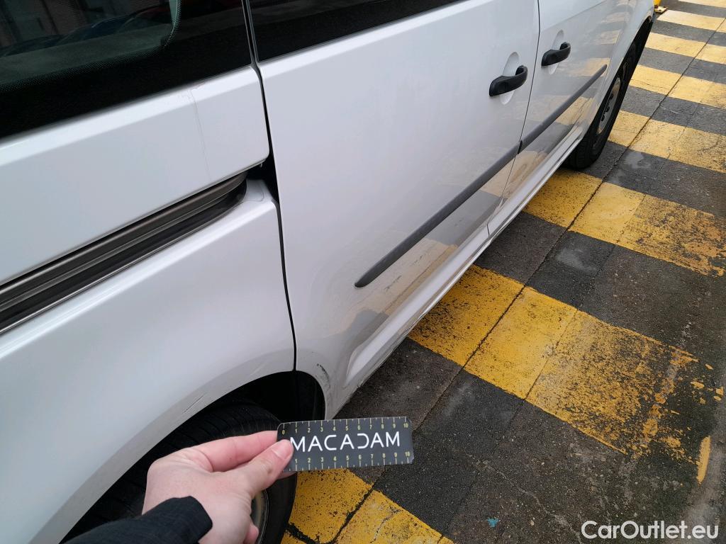  Volkswagen  Caddy VOLKSWAGEN  / 2015 / 4P / combi Business 2.0 TDI 55kW (75CV) BMT * #7