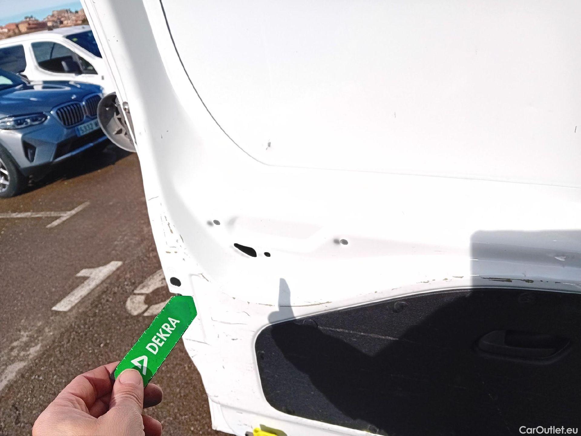  Peugeot  Partner PEUGEOT  / 2018 / 4P / furgón derivado de turismo Premium Standard 600kg BlueHDi 73kW (AC) #19