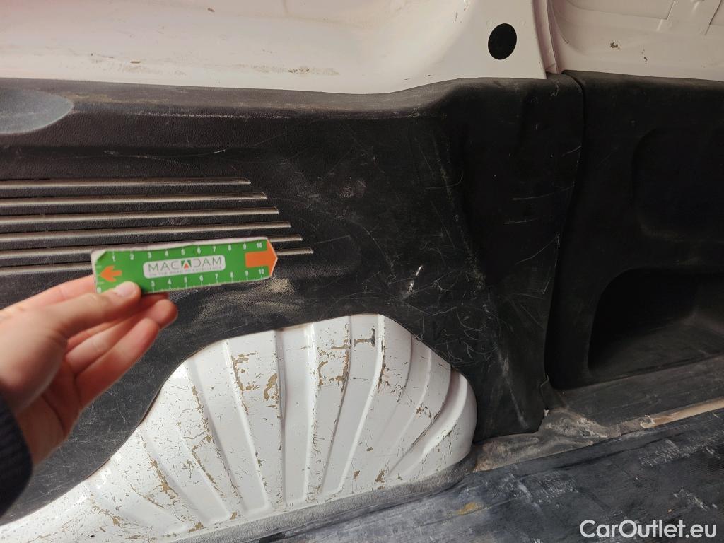  Peugeot  Partner PEUGEOT  / 2018 / 3P / furgón derivado de turismo Pro Standard 600kg BlueHDi 73kW (AC) #14