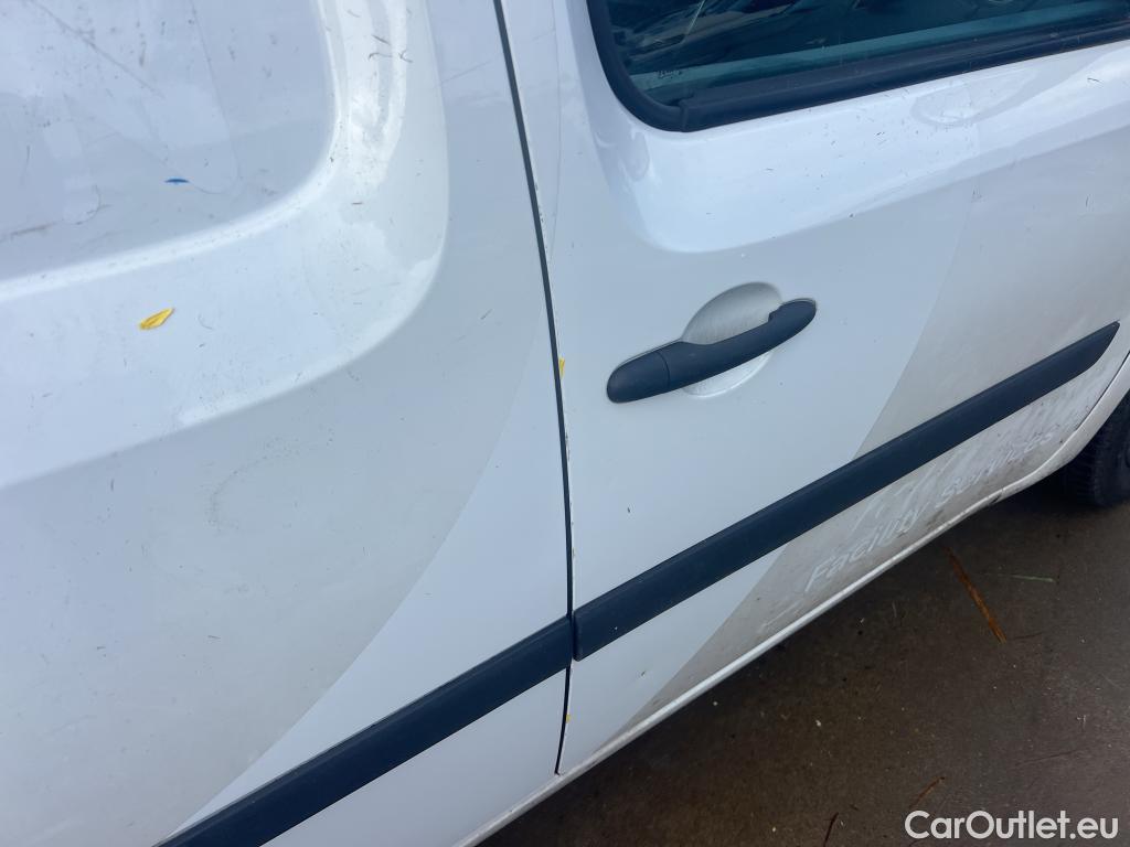  Renault  Kangoo RENAULT  Furgón/2013/3P/furgón derivado de turismo Profesional Blue dCi 59 kW (80CV) #19