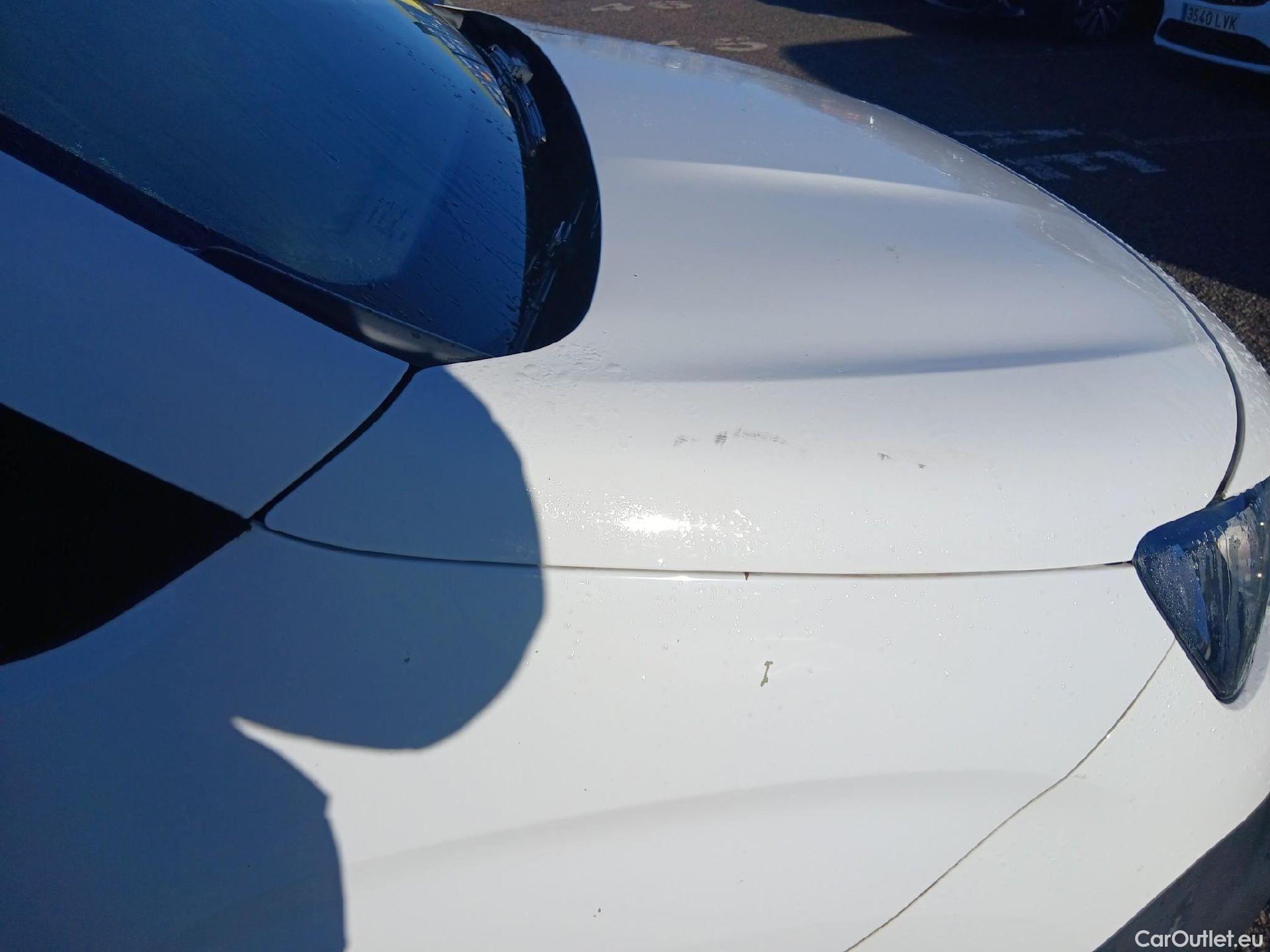  Peugeot  Partner PEUGEOT  / 2018 / 3P / furgón derivado de turismo Pro Standard 600kg BlueHDi 73kW (CX) #33