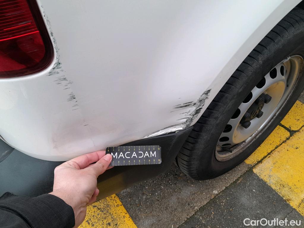  Volkswagen  Caddy VOLKSWAGEN  / 2015 / 4P / combi Business 2.0 TDI 55kW (75CV) BMT * #2