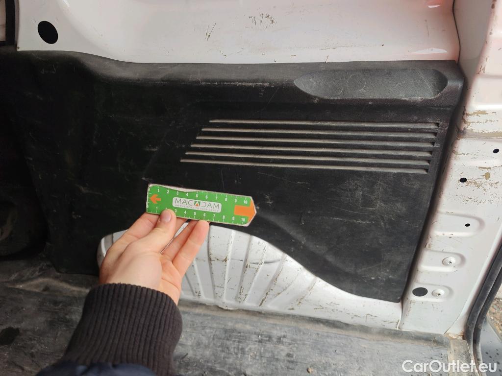  Peugeot  Partner PEUGEOT  / 2018 / 3P / furgón derivado de turismo Pro Standard 600kg BlueHDi 73kW (AC) #1