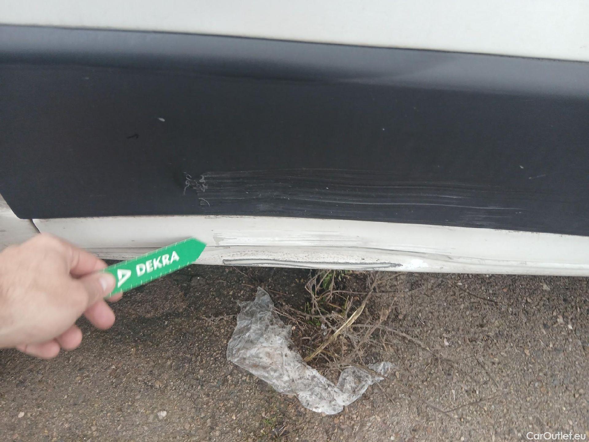  Peugeot  Boxer PEUGEOT  / 2014 / 4P / combi Combi 5/9 Pl 330 L1H1 BlueHDi 88KW (120) #35