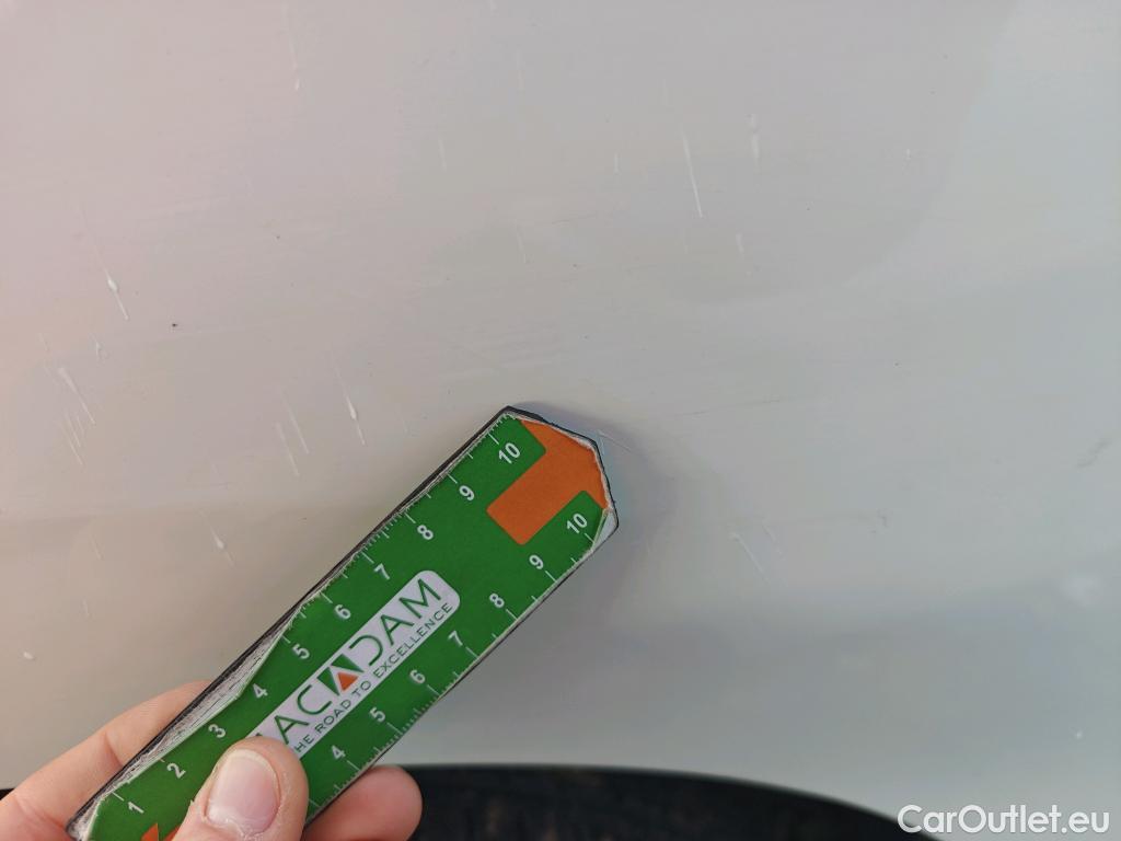  Peugeot  Partner PEUGEOT  / 2018 / 3P / furgón derivado de turismo Pro Standard 600kg BlueHDi 73kW (AC) #90