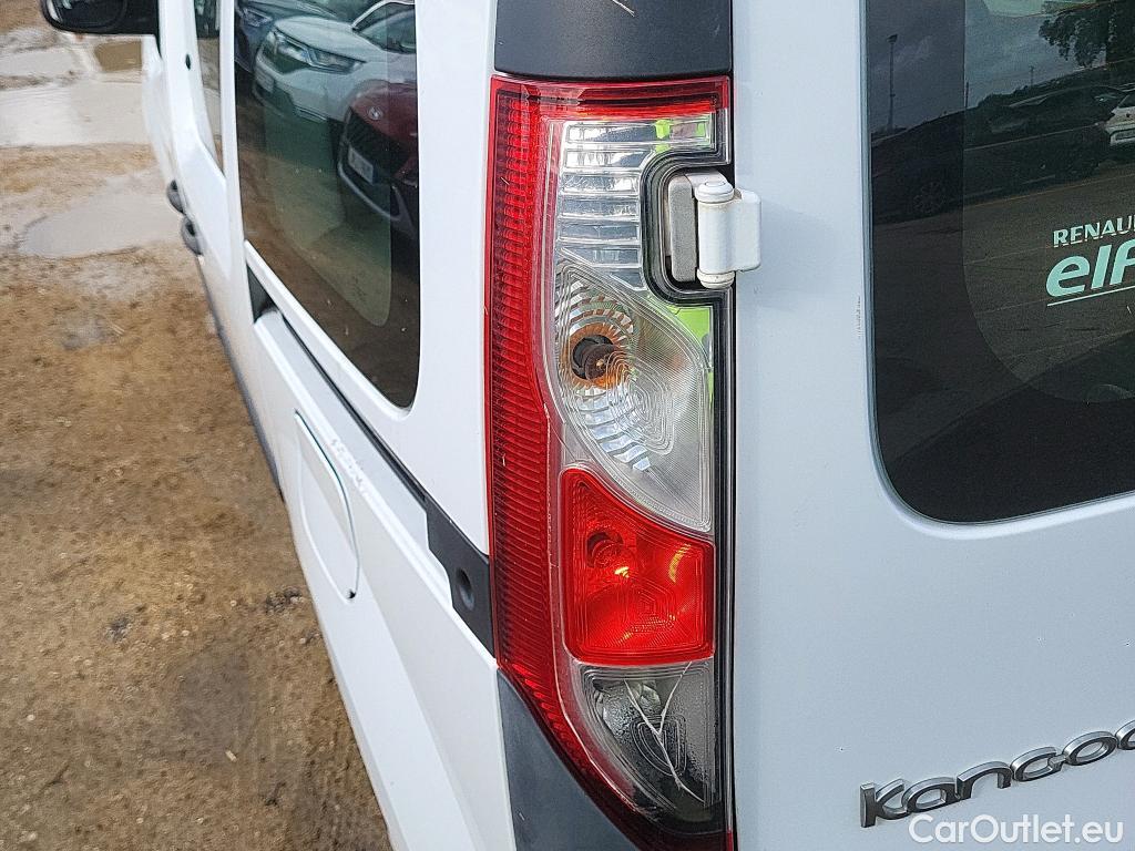  Renault  Kangoo RENAULT  Combi / 2013 / 4P / combi Profesional M1-AF En. dCi 66kW (90CV) E6 #13