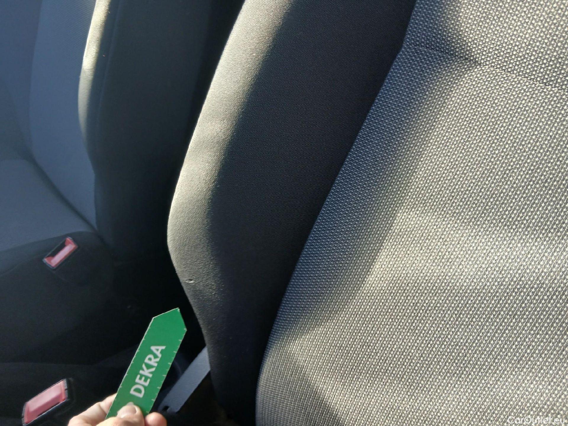  Peugeot  Partner PEUGEOT  / 2018 / 3P / furgón derivado de turismo Pro Standard 600kg BlueHDi 73kW (CX) #38