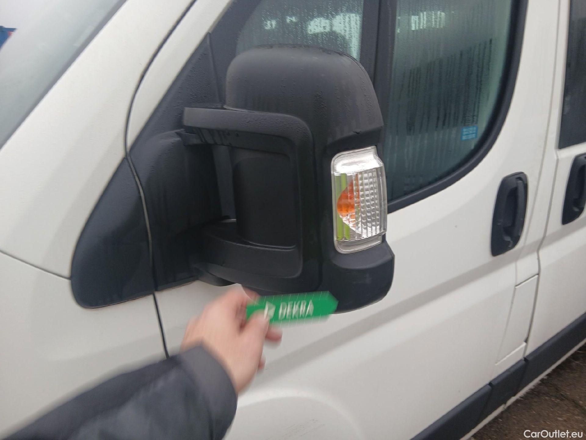  Peugeot  Boxer PEUGEOT  / 2014 / 4P / combi Combi 5/9 Pl 330 L1H1 BlueHDi 88KW (120) #8