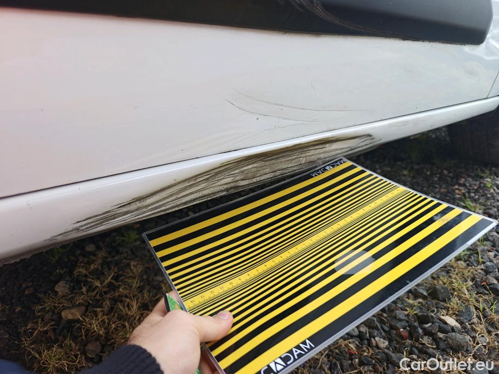  Peugeot  Partner PEUGEOT  / 2018 / 3P / furgón derivado de turismo Pro Standard 600kg BlueHDi 73kW (AC) #4