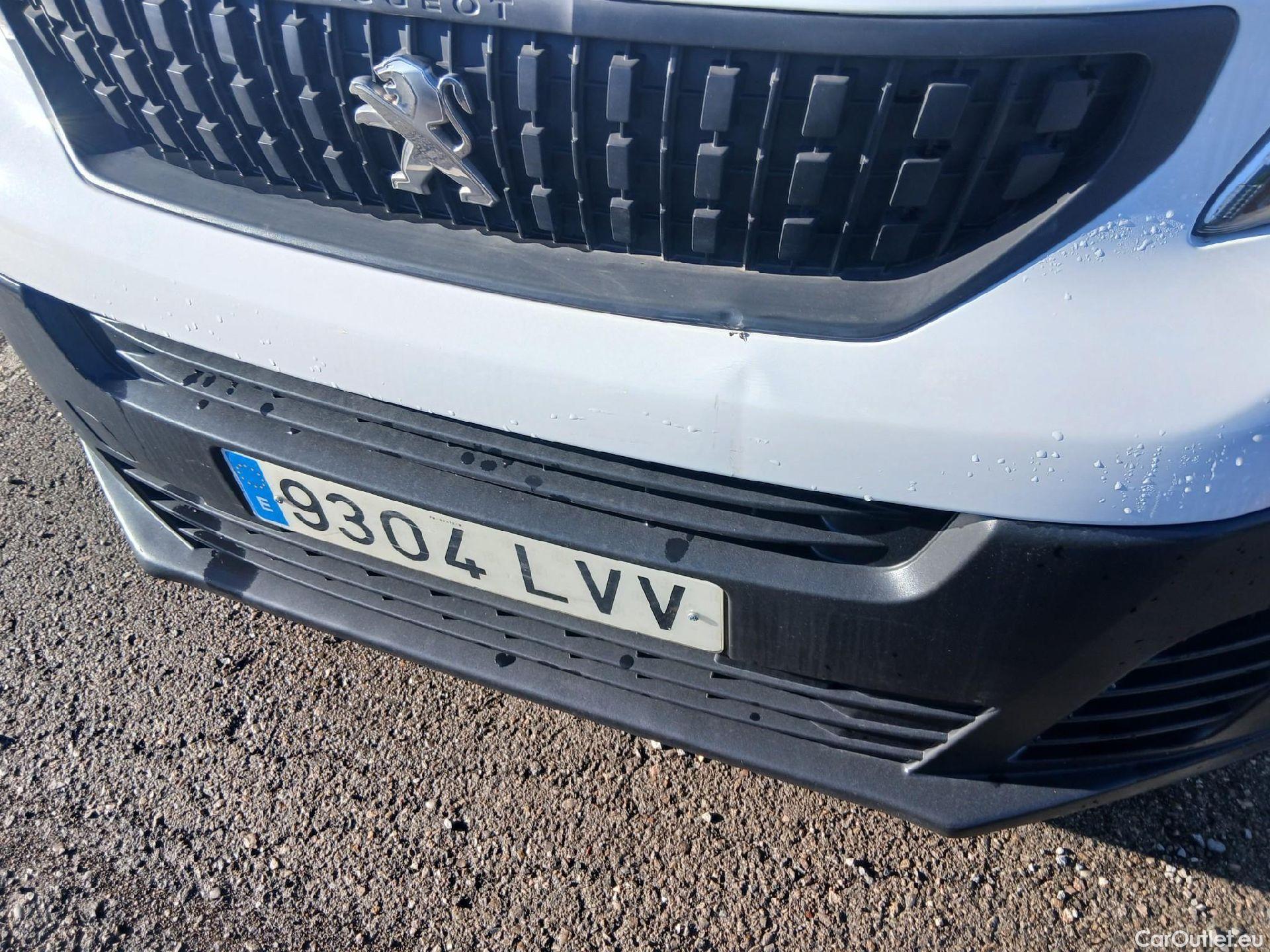  Peugeot  Expert PEUGEOT  / 2016 / 4P / furgón Furgón Premium 1.5 BlueHDi 100 Standard (AC) #3