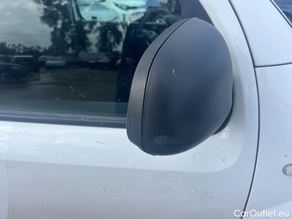  Renault  Kangoo RENAULT  Furgón/2013/3P/furgón derivado de turismo Profesional Blue dCi 59 kW (80CV) #46