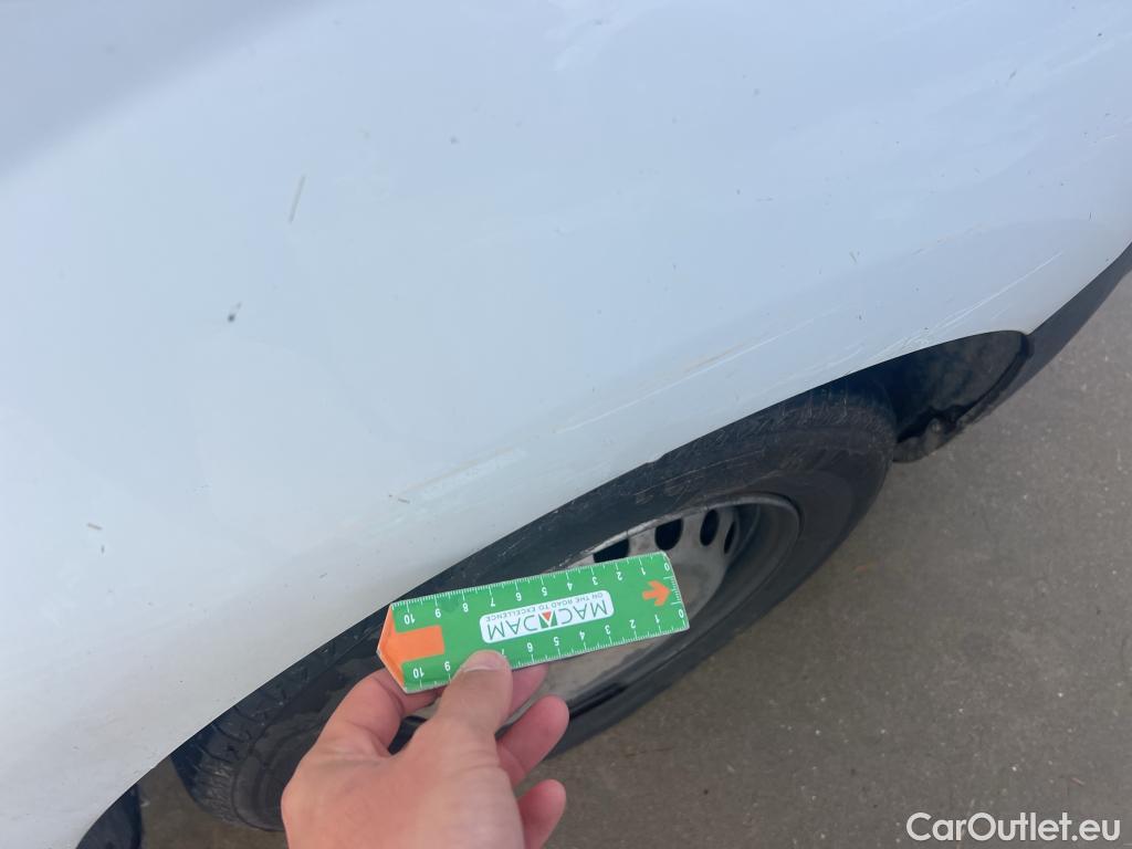  Renault  Kangoo RENAULT  Furgón/2013/3P/furgón derivado de turismo Profesional Blue dCi 59 kW (80CV) #26