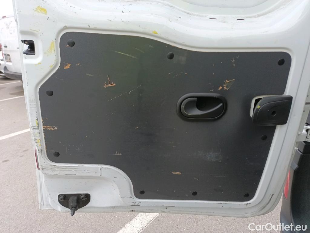  Renault  Kangoo RENAULT  Furgón/2013/3P/furgón derivado de turismo Profesional Blue dCi 70kW (95CV) #34