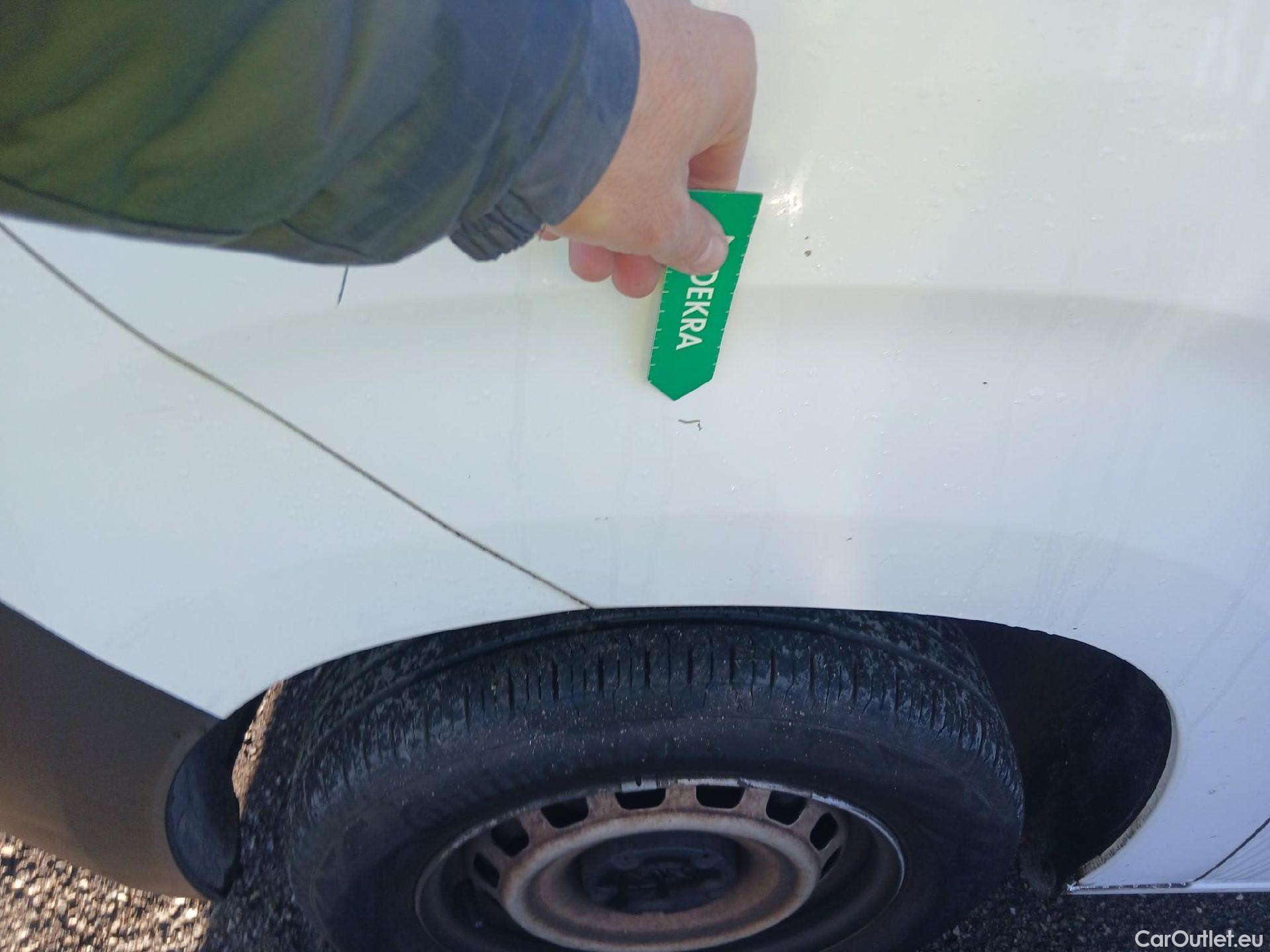  Peugeot  Partner PEUGEOT  / 2018 / 3P / furgón derivado de turismo Pro Standard 600kg BlueHDi 73kW (CX) #7