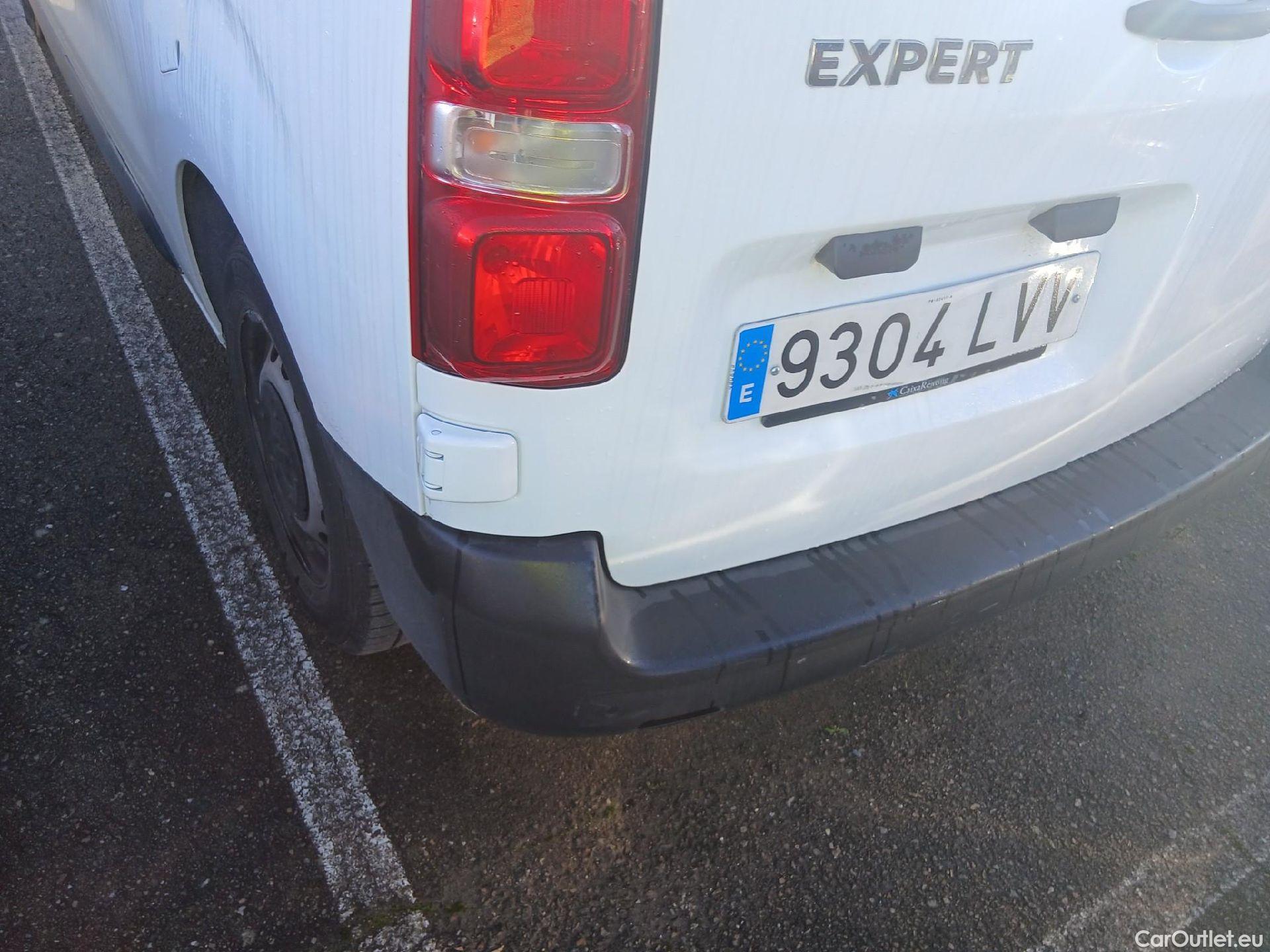  Peugeot  Expert PEUGEOT  / 2016 / 4P / furgón Furgón Premium 1.5 BlueHDi 100 Standard (AC) #13