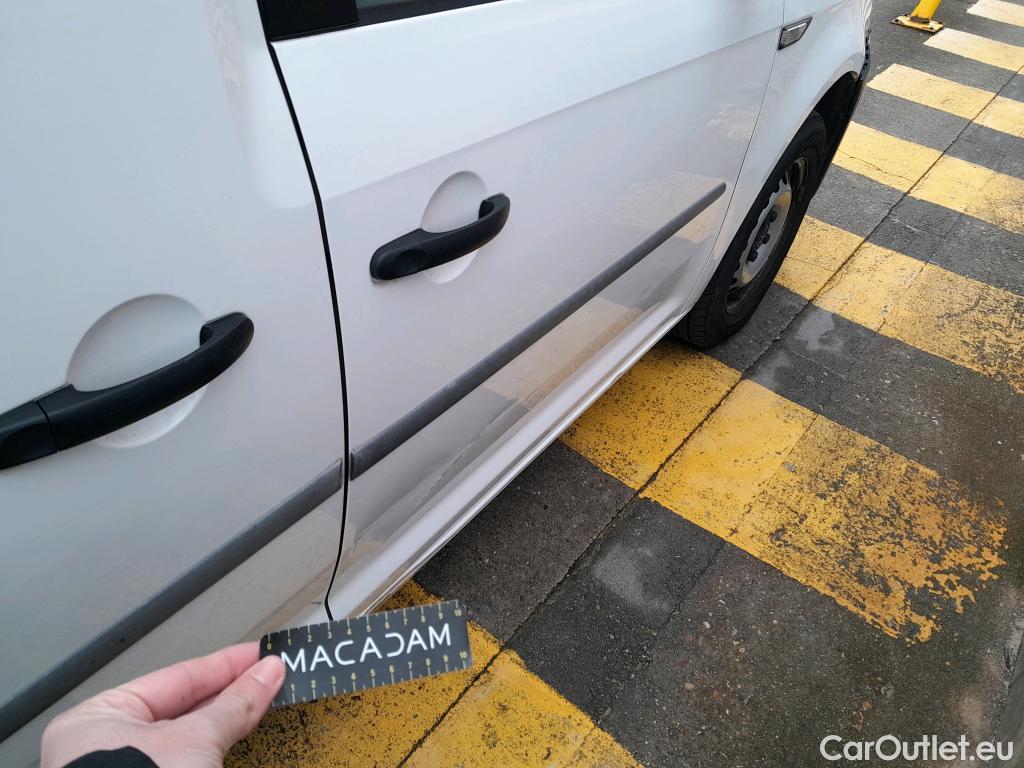  Volkswagen  Caddy VOLKSWAGEN  / 2015 / 4P / combi Business 2.0 TDI 55kW (75CV) BMT * #9