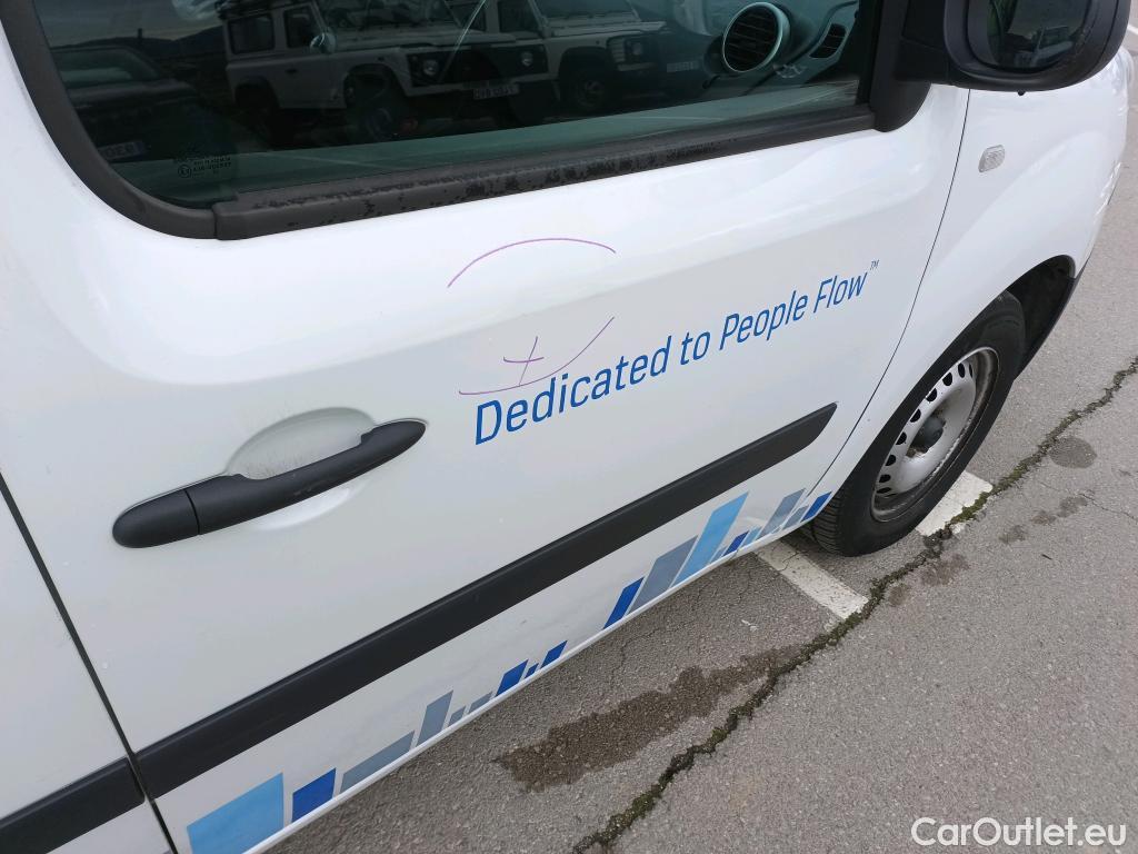  Renault  Kangoo RENAULT  Furgón/2013/3P/furgón derivado de turismo Profesional Blue dCi 70kW (95CV) #7