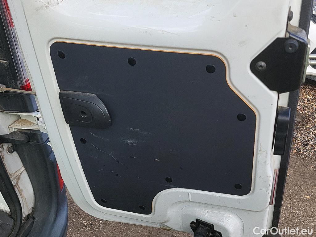  Renault  Kangoo RENAULT  Combi / 2013 / 4P / combi Profesional M1-AF En. dCi 66kW (90CV) E6 #19