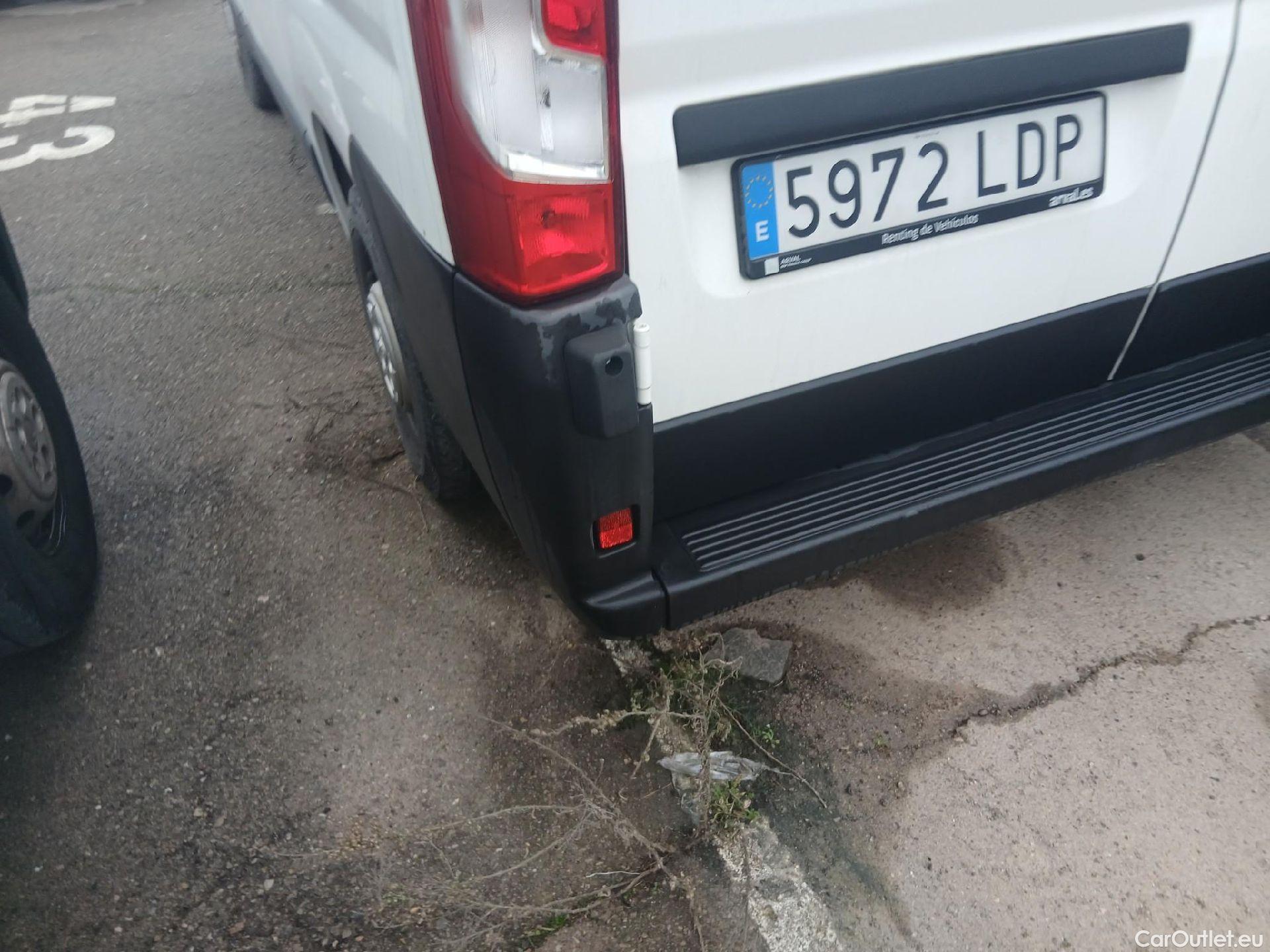  Peugeot  Boxer PEUGEOT  / 2014 / 4P / combi Combi 5/9 Pl 330 L1H1 BlueHDi 88KW (120) #15