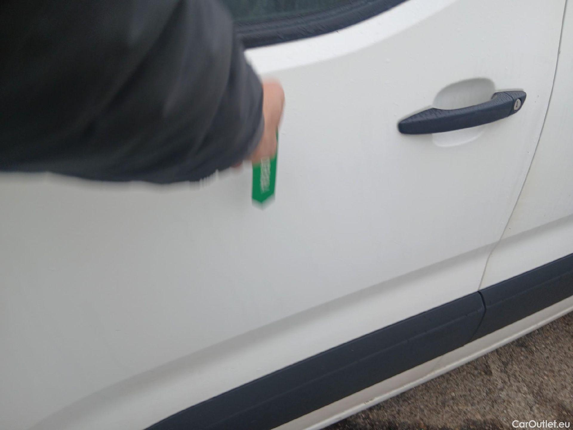  Peugeot  Partner PEUGEOT  / 2018 / 4P / furgón derivado de turismo Premium Standard 600kg BlueHDi 73kW (AC) #10