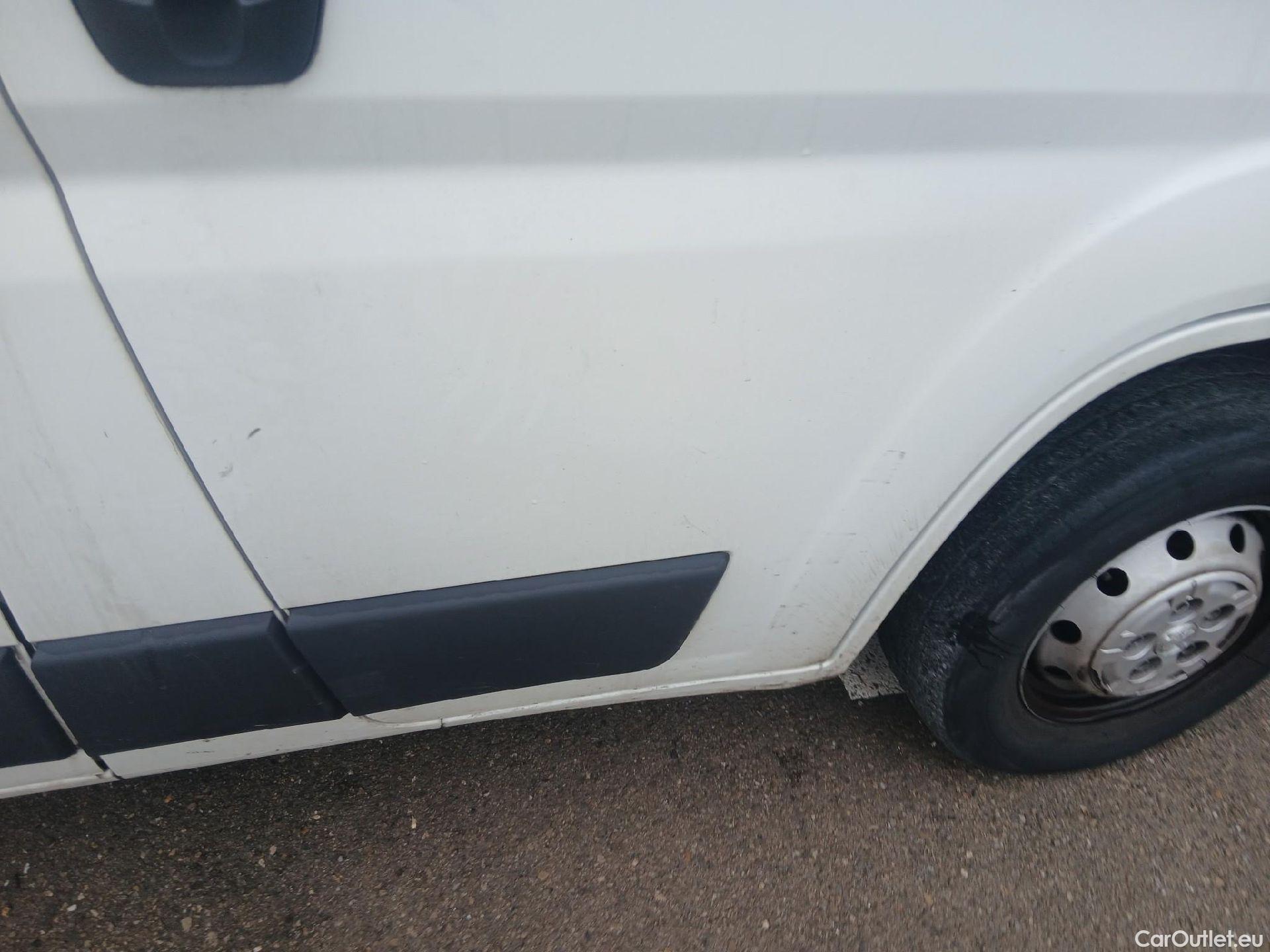  Peugeot  Boxer PEUGEOT  / 2014 / 4P / combi Combi 5/9 Pl 330 L1H1 BlueHDi 88KW (120) #39