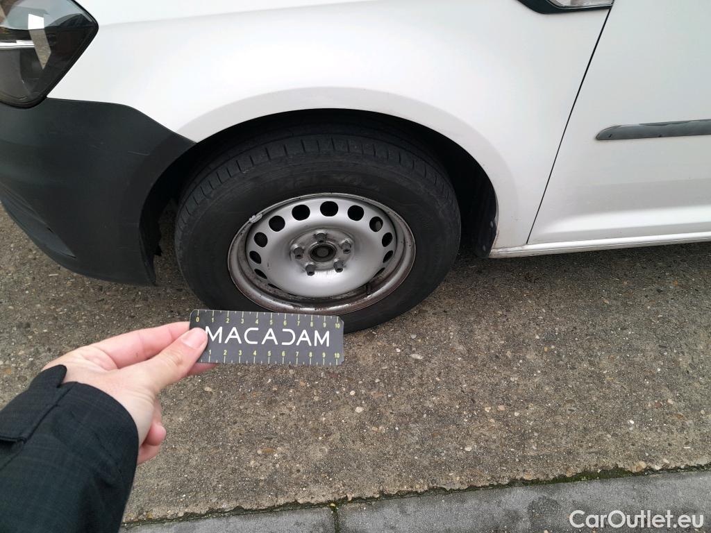  Volkswagen  Caddy VOLKSWAGEN  / 2015 / 4P / combi Business 2.0 TDI 55kW (75CV) BMT * #31