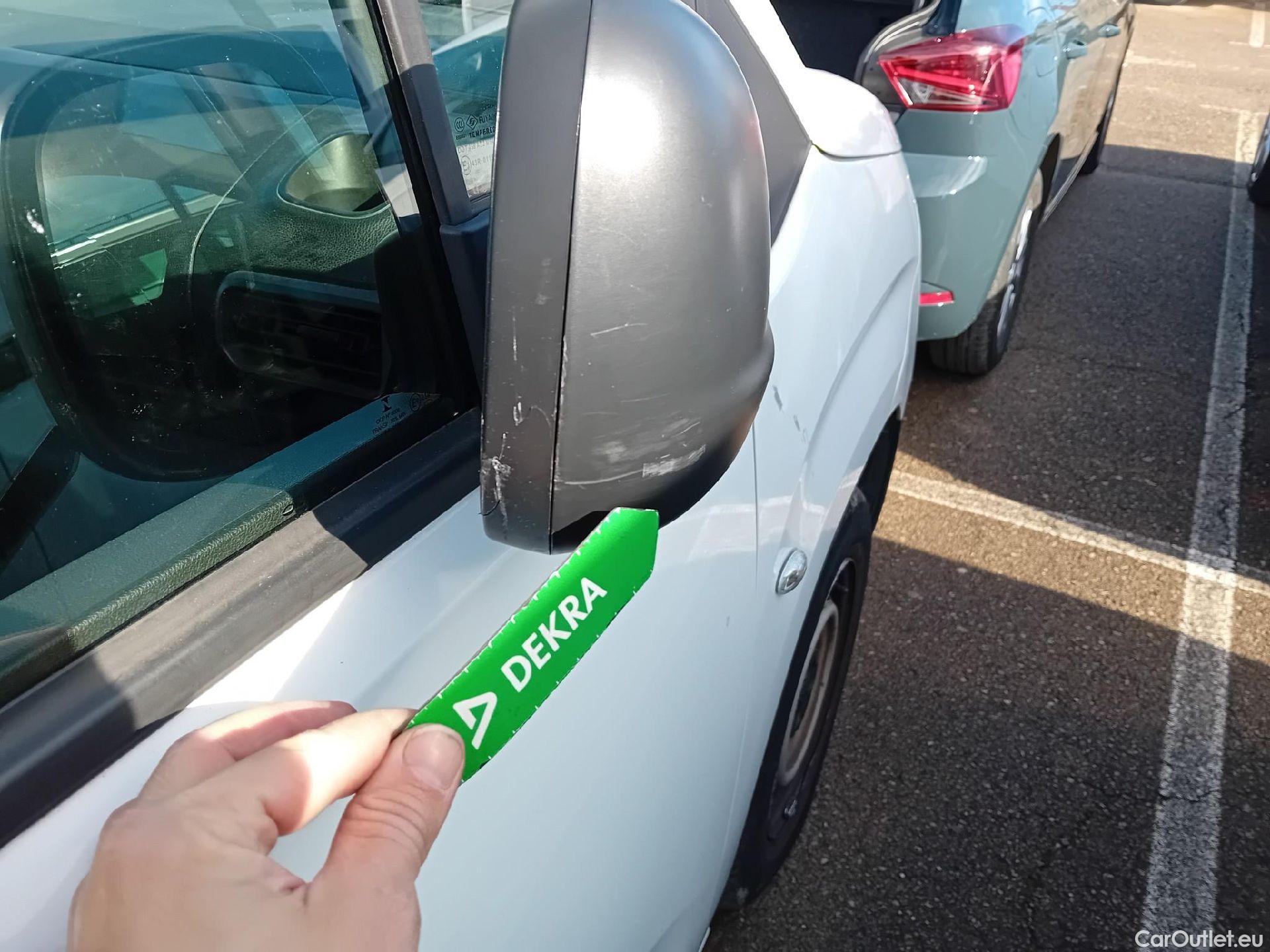  Peugeot  Partner PEUGEOT  / 2018 / 4P / furgón derivado de turismo Premium Standard 600kg BlueHDi 73kW (AC) #32