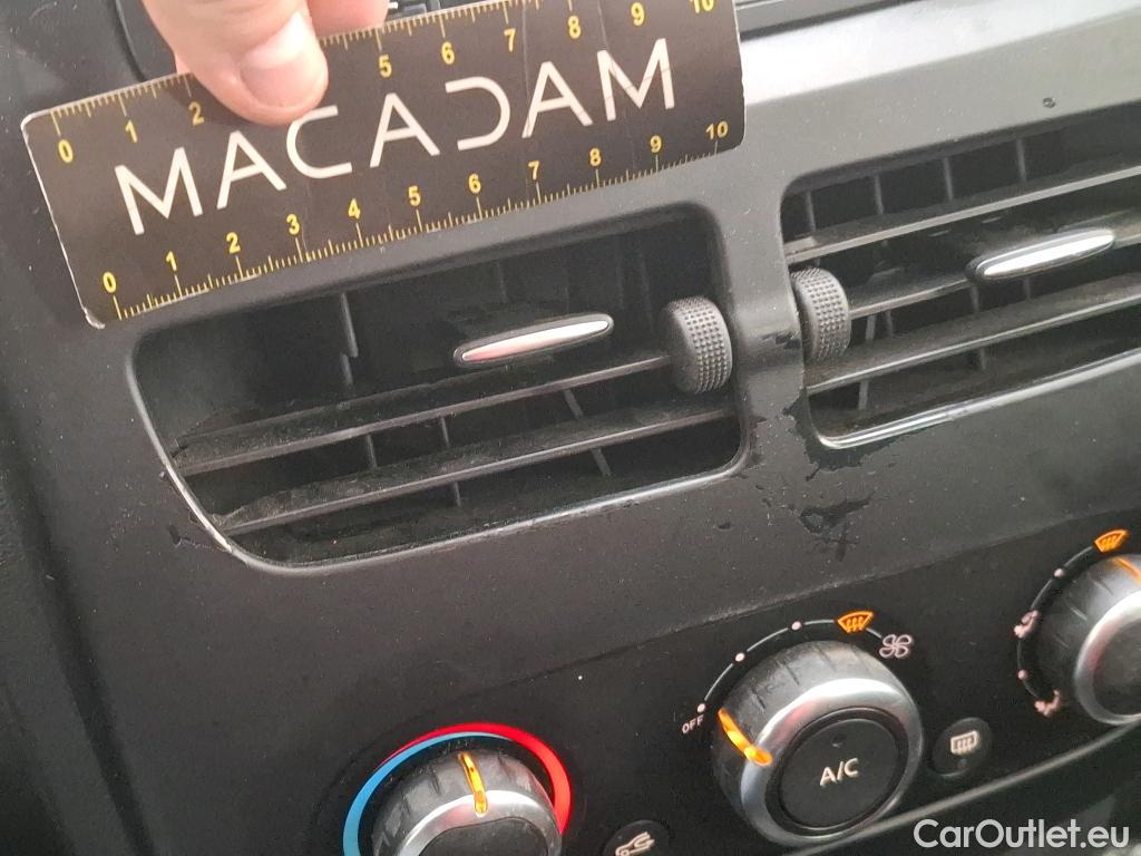  Renault  Clio  IV Air 1.5 dCi 75CV BVM5 E6 #55