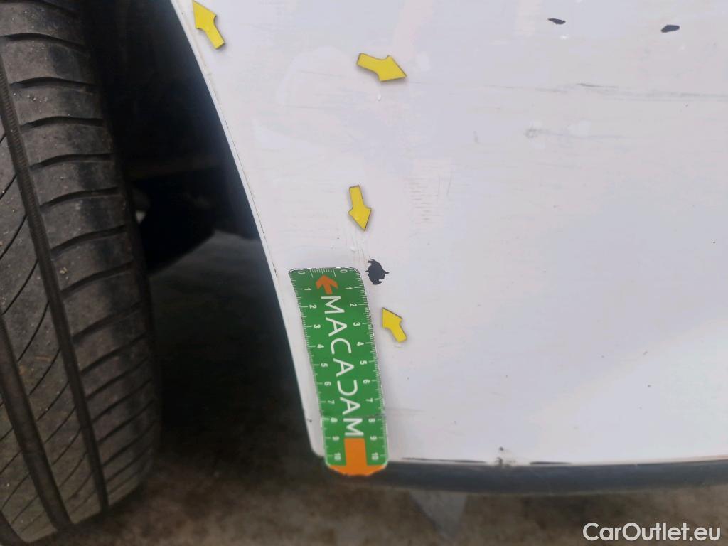  Renault  Clio  IV Air MediaNav 1.5 dCi 75CV BVM5 E6 #53