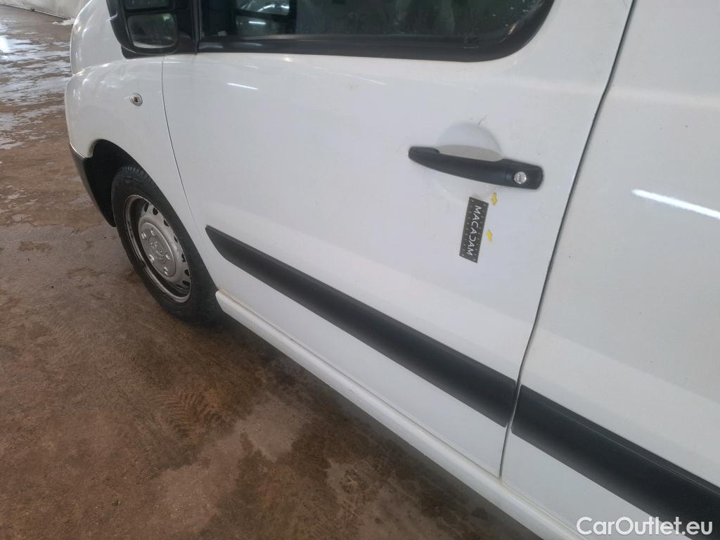  Peugeot  Expert  Fourgon  Fourgon L1H1 Confort 1.6 90CV BVM5 #69