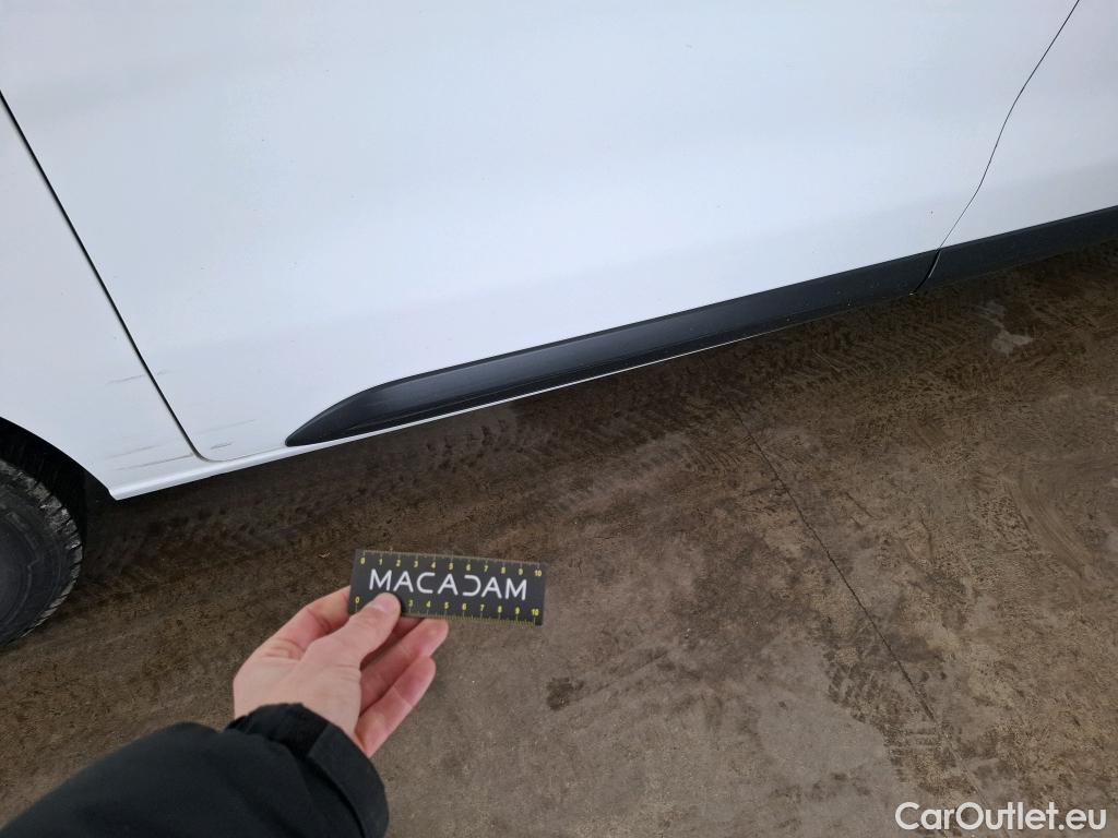  Peugeot  Expert  Fourgon Asphalt L2 2.0 HDi 120CV BVM6 E6dT #42