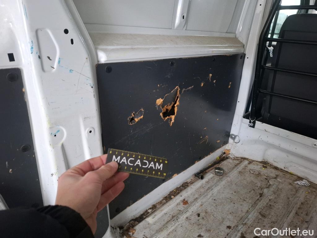  Peugeot  Expert  Fourgon  Fourgon L1H1 Confort 1.6 90CV BVM5 #33