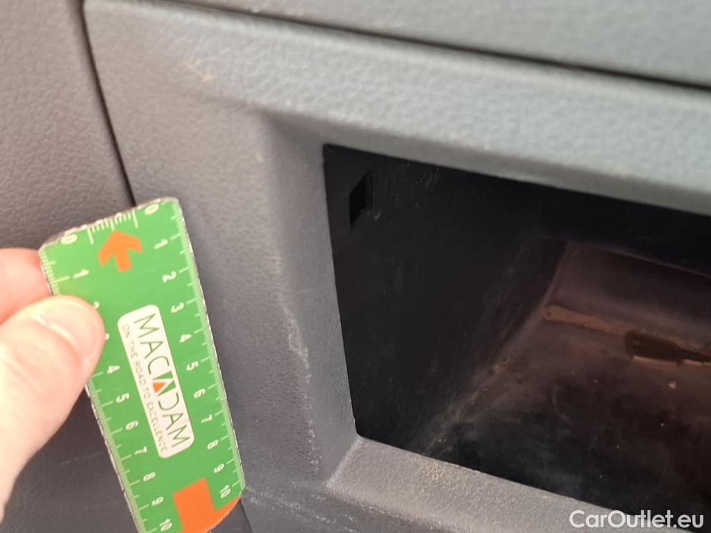  Peugeot  Expert  Fourgon Premium L2 2.0 HDi 120CV BVM6 E6dT #37