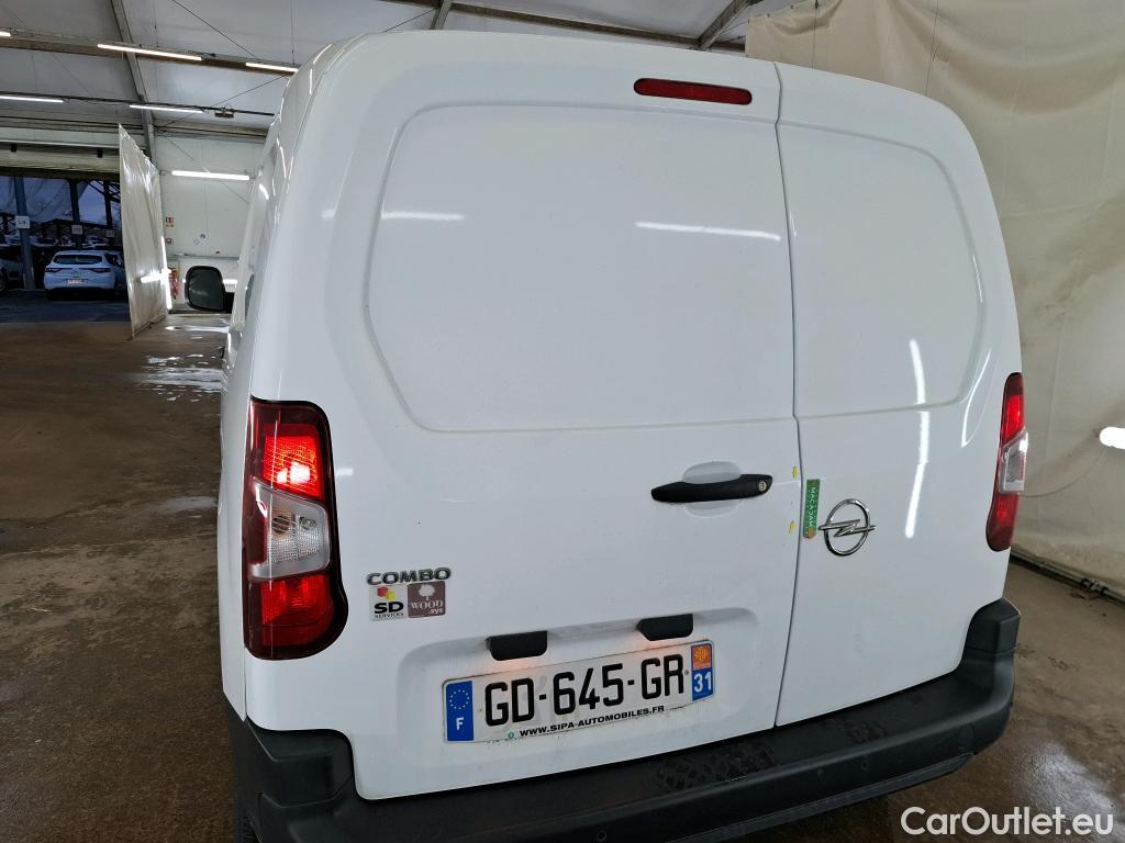  Opel  Combo OPEL  / 2018 / 4P / Fourgonnette 1.5 diesel 100chL1H1/augmen CARGO PACK C #1