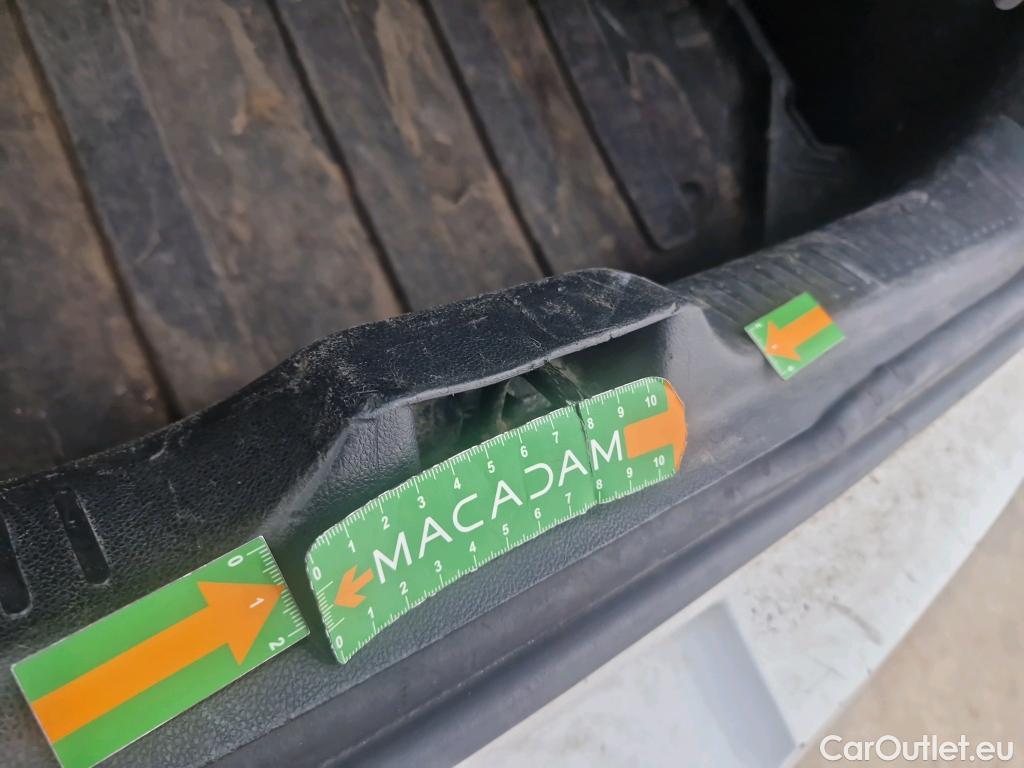  Renault  Clio  IV Air MediaNav 1.5 dCi 75CV BVM5 E6 #86