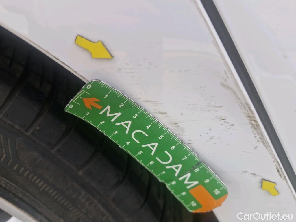  Renault  Clio  IV Air MediaNav 1.5 dCi 75CV BVM5 E6 #25