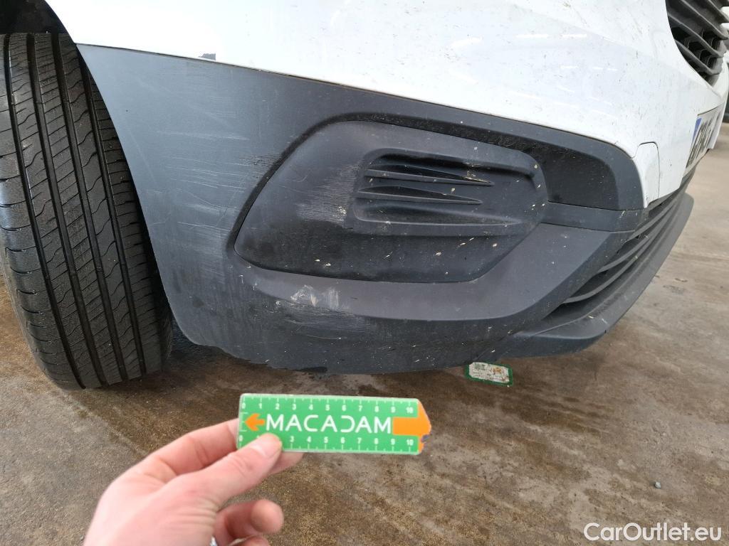  Opel  Combo OPEL  / 2018 / 4P / Fourgonnette 1.5 diesel 100chL1H1/augmen CARGO PACK C #15