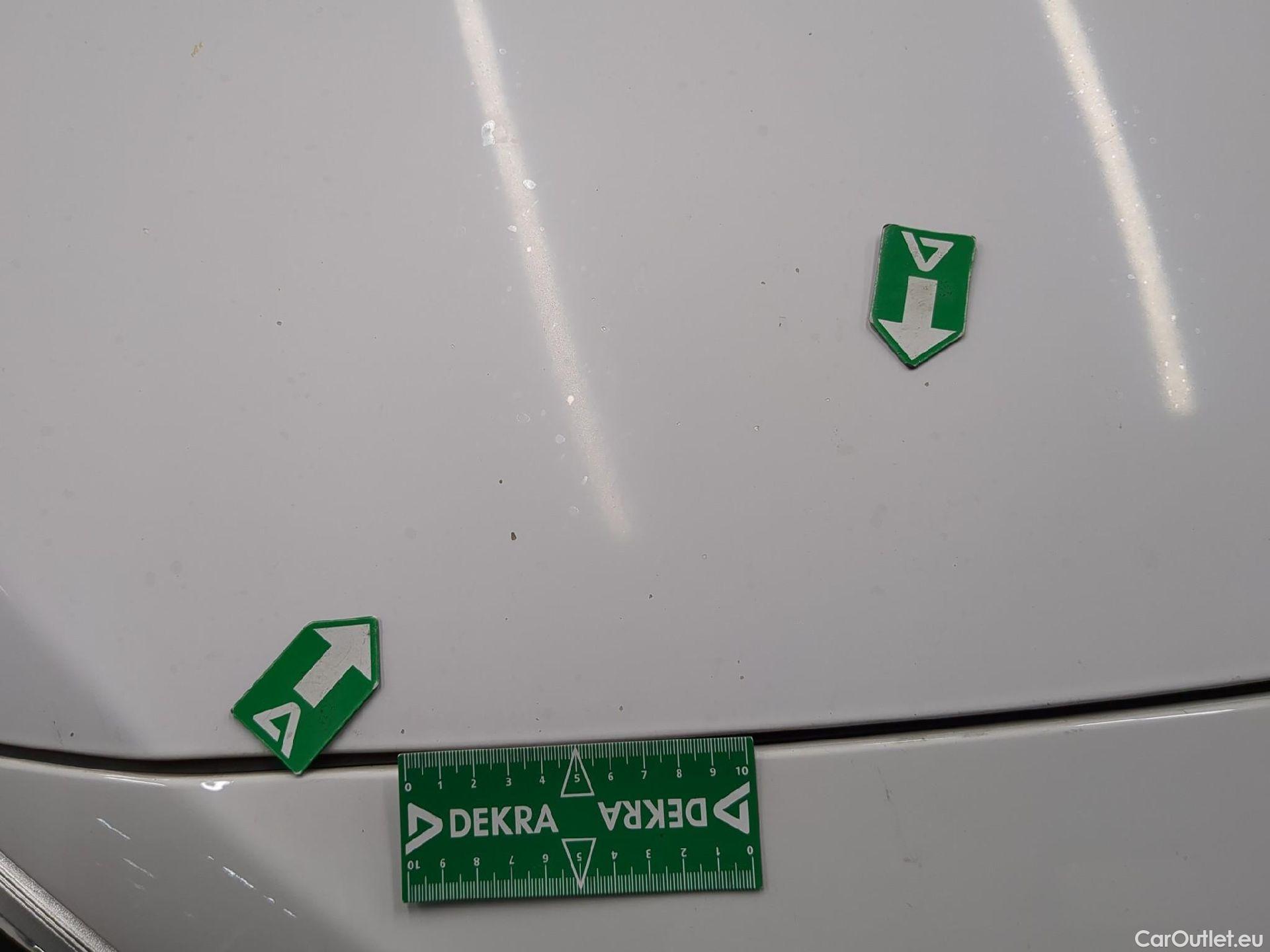  Peugeot  Expert  Fourgon Premium L1 1.5 HDi 100CV BVM6 E6d #37