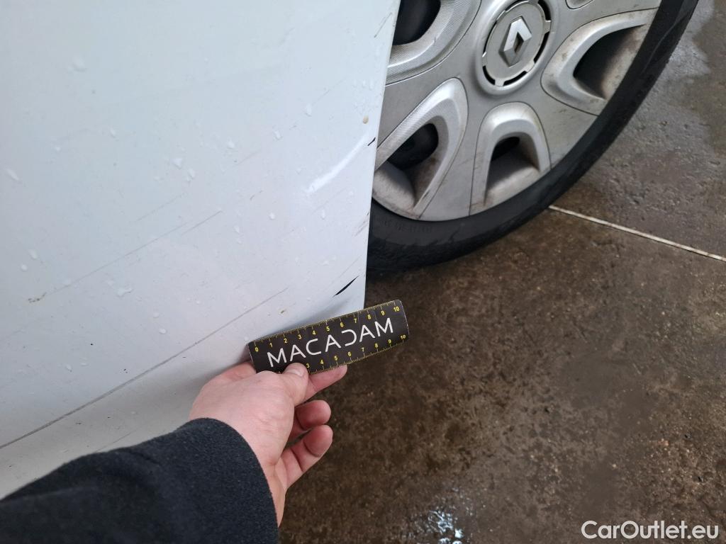  Renault  Clio  IV Air 1.5 dCi 75CV BVM5 E6 #53