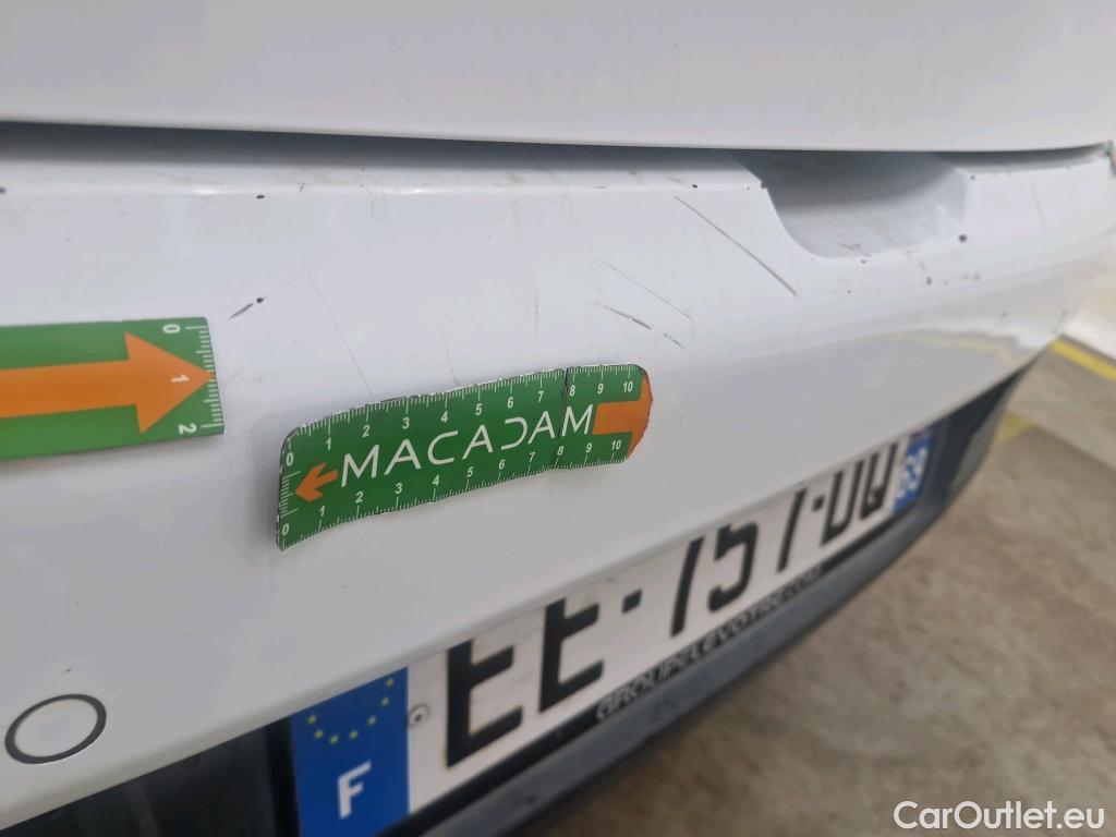  Renault  Clio  IV Air MediaNav 1.5 dCi 75CV BVM5 E6 #35