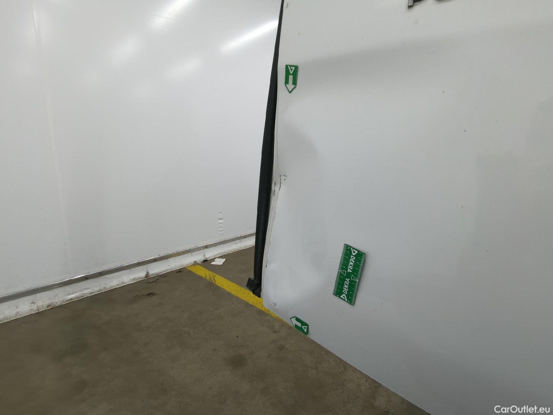  Peugeot  Expert  Fourgon Premium L1 1.5 HDi 100CV BVM6 E6d #9