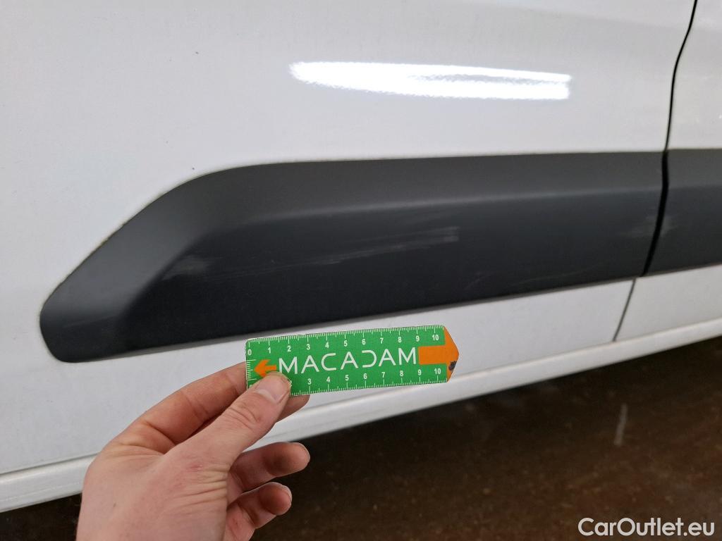  Opel  Combo OPEL  / 2018 / 4P / Fourgonnette 1.5 diesel 100chL1H1/augmen CARGO PACK C #22