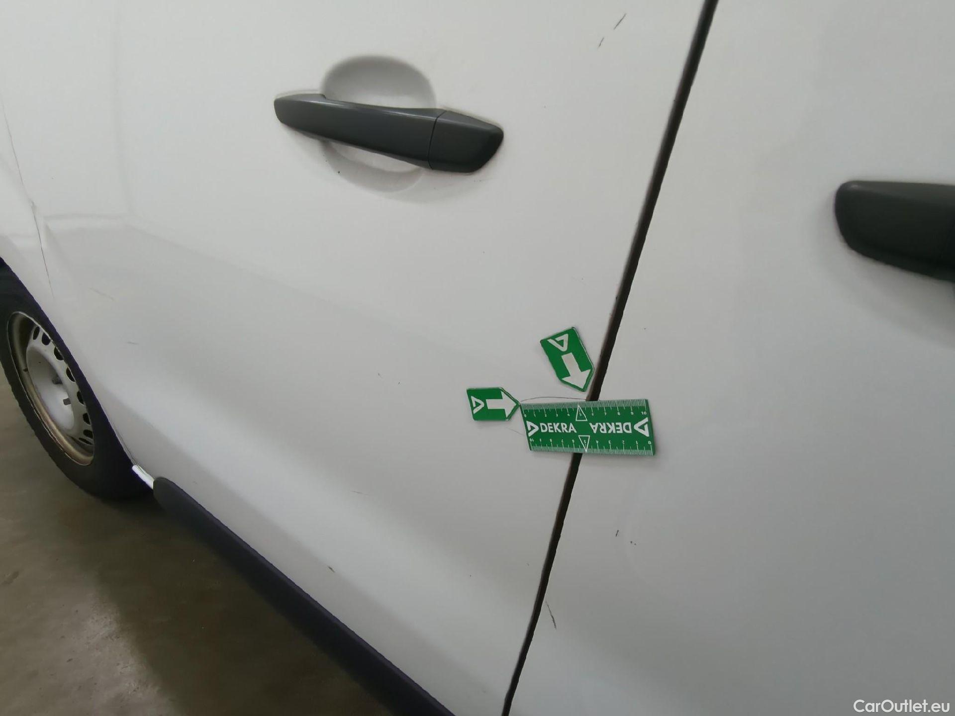  Peugeot  Expert  Fourgon Premium L1 1.5 HDi 100CV BVM6 E6d #25