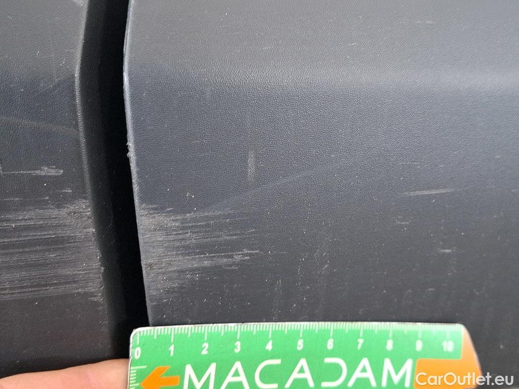  Opel  Combo OPEL  / 2018 / 4P / Fourgonnette 1.5 diesel 100chL1H1/augmen CARGO PACK C #27