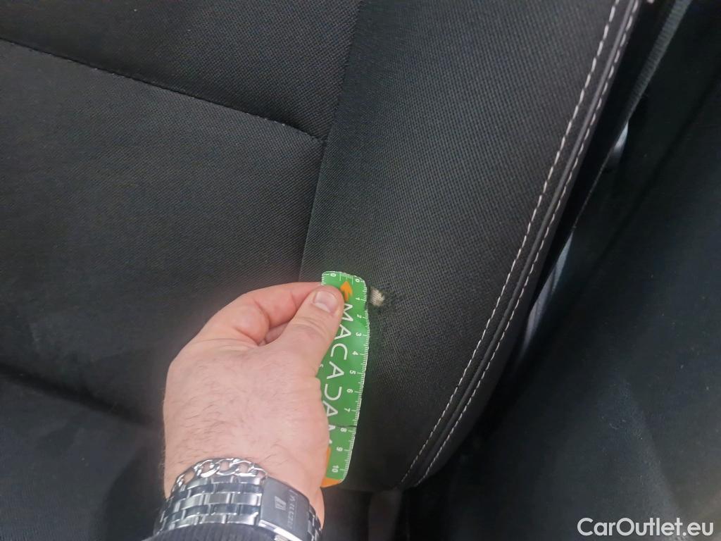  Renault  Clio  IV Air MediaNav 1.5 dCi 75CV BVM5 E6 #5