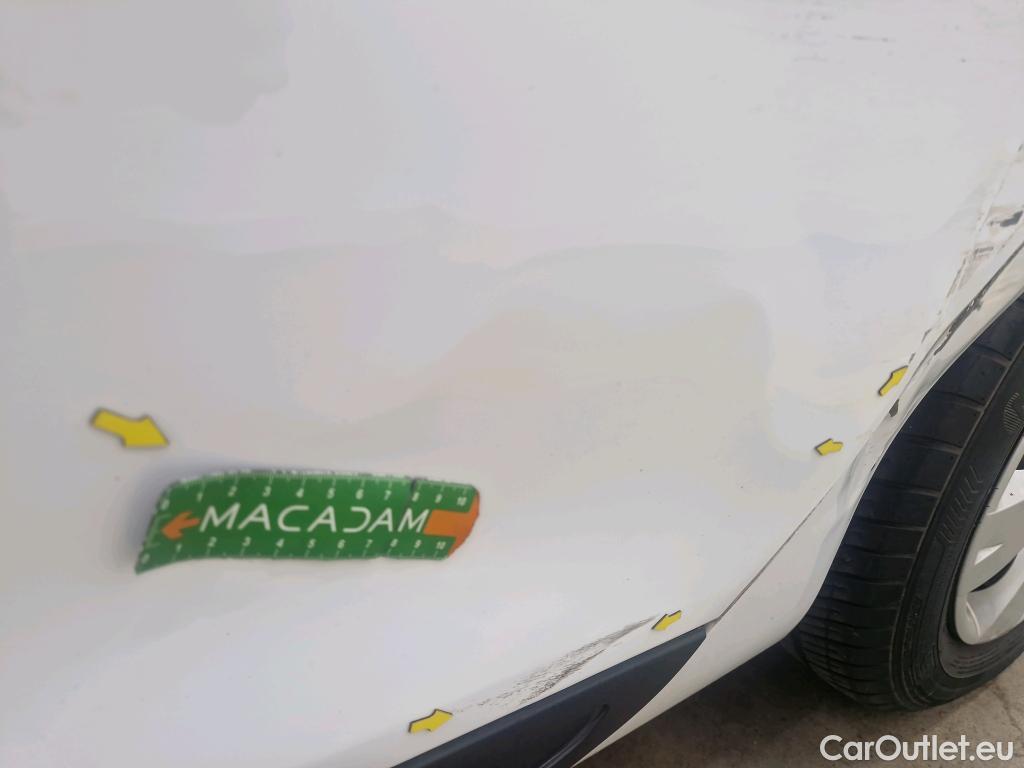  Renault  Clio  IV Air MediaNav 1.5 dCi 75CV BVM5 E6 #10