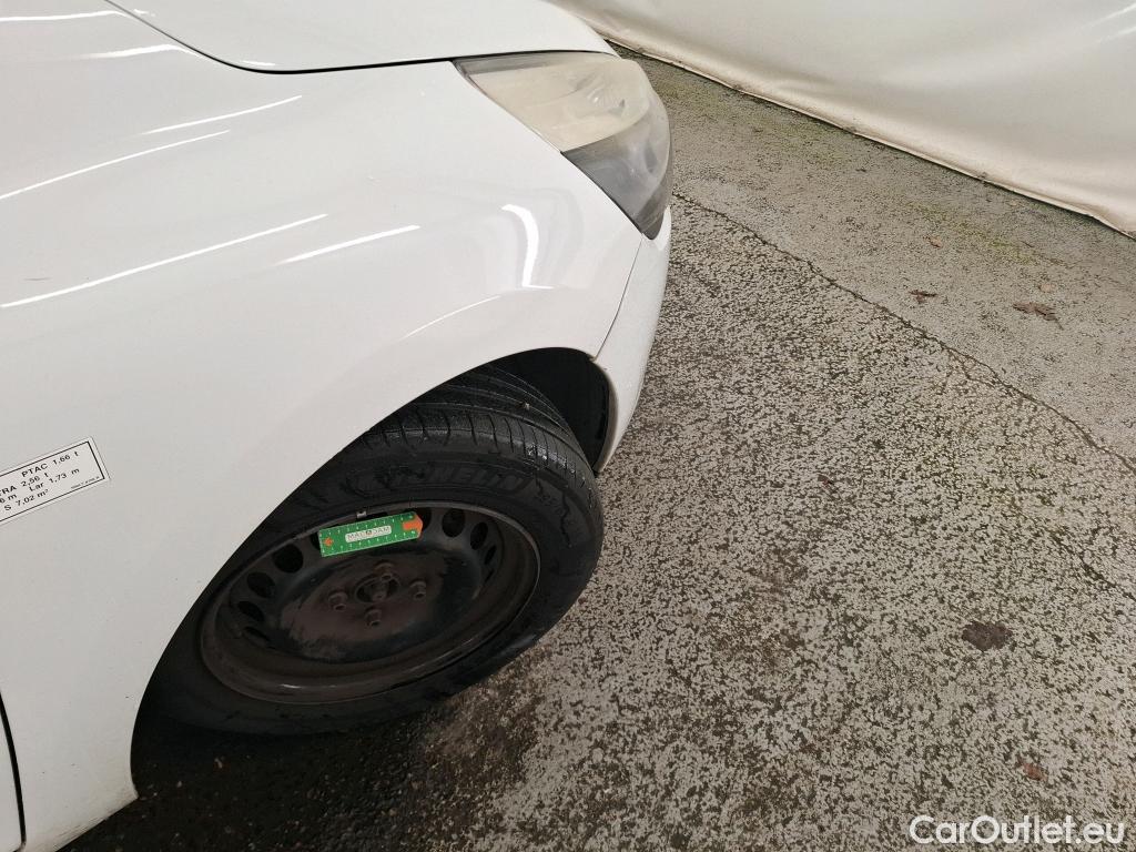  Renault  Clio  IV Air 1.5 dCi 75CV BVM5 E6 #91