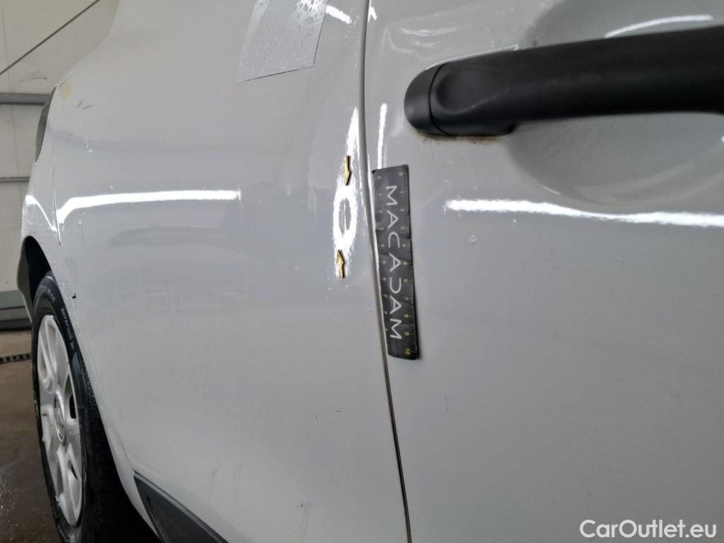  Renault  Clio  IV Air 1.5 dCi 75CV BVM5 E6 #73